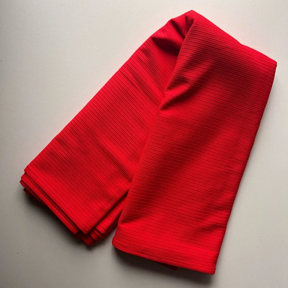 Red Ribbed Scarf / Wrap - Picture 1 of 2